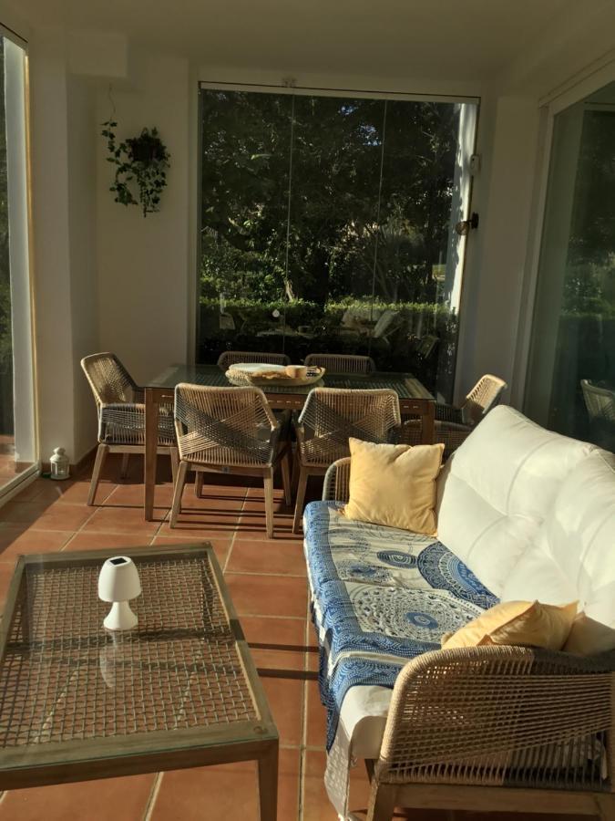 Alcazaba Blue Lagoon 3 Bedroom, Ground Floor Apartment Estepona Exteriör bild