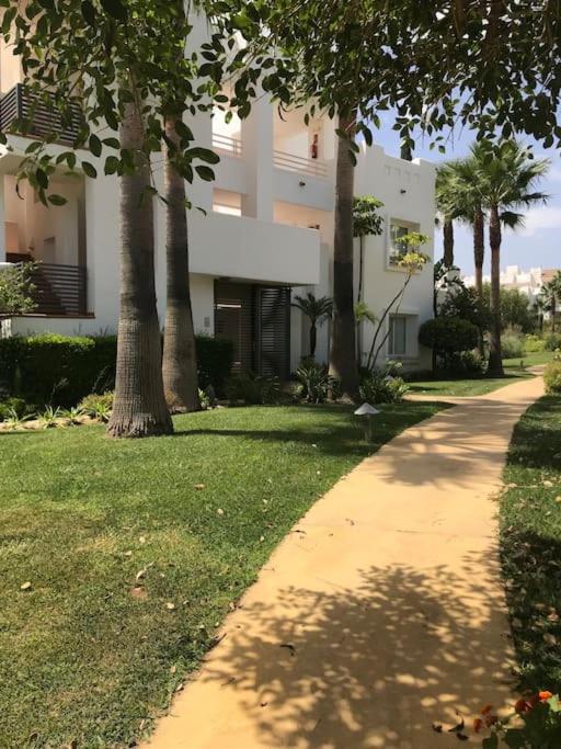 Alcazaba Blue Lagoon 3 Bedroom, Ground Floor Apartment Estepona Exteriör bild